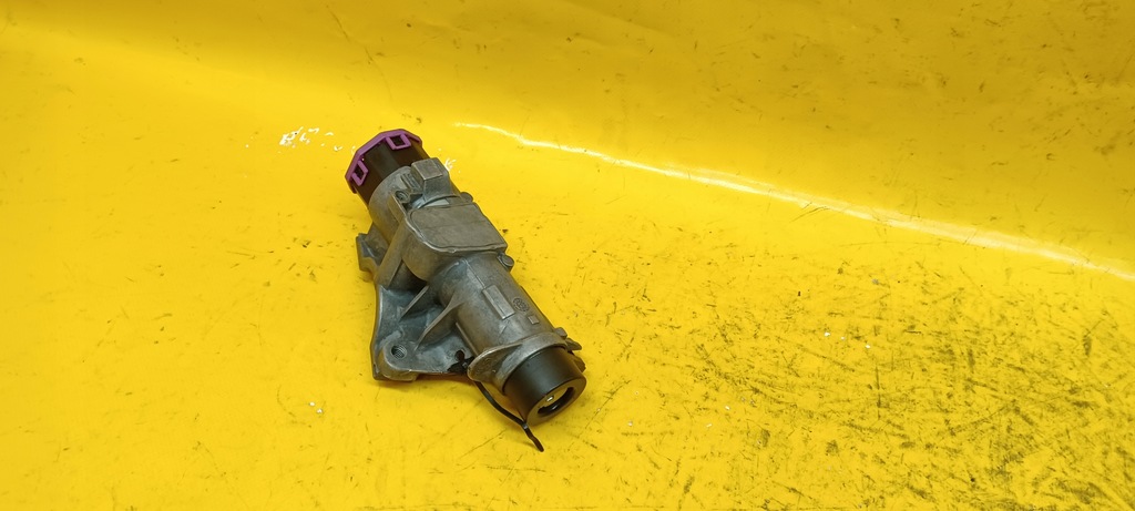фото №11, Замок зажигания ключ vw passat b5 fl 00-05r 4b0905851c