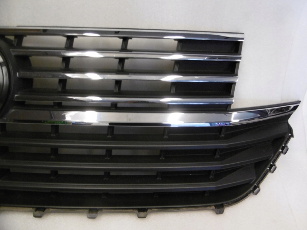 фото №4, Vw t6 lift 7la - решётка радиатора