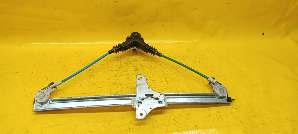 фото №7, Подъемник стекло механическая коробка передач правый задняя agila 03-07r