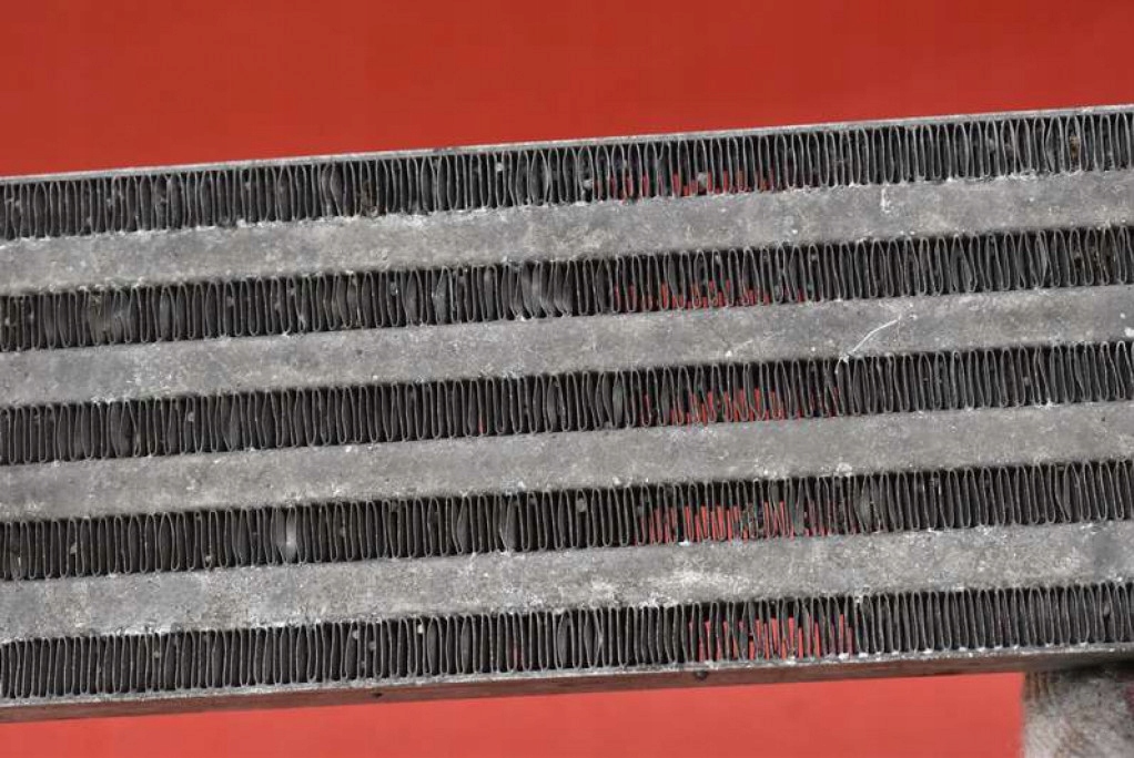 фото №9, Радиатор усилителя 7534910 bmw e63 4.8 v8 367 km 03-07