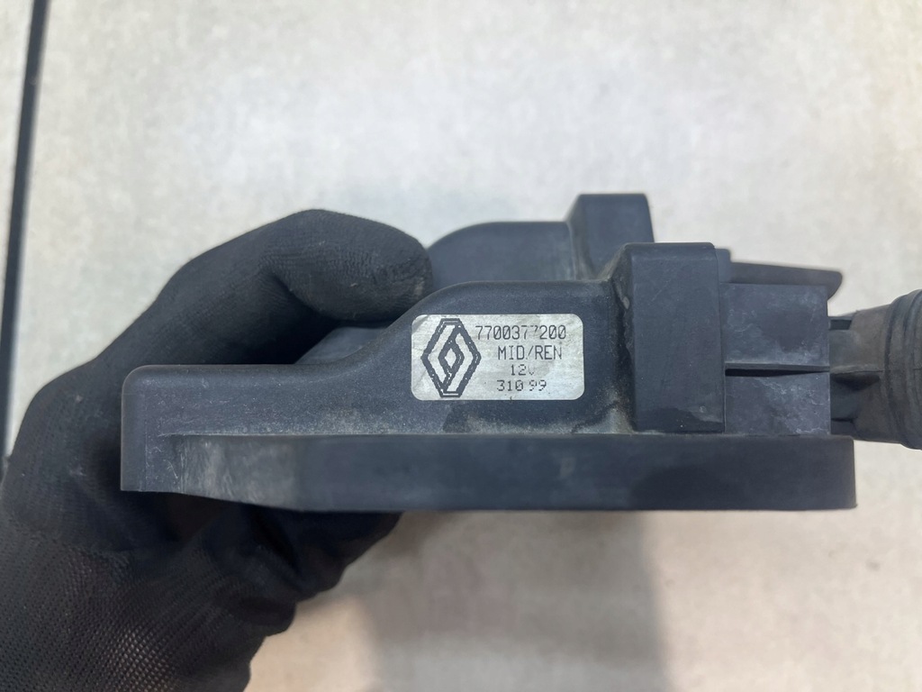 фото №7, Блок управления двигателя renault mascott 2.8 d 7700377200