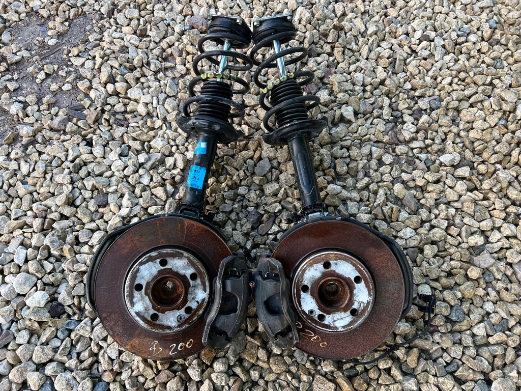 фото №1, Mercedes b-klasa w169 w245 поворотний кулак амортизатор лівий