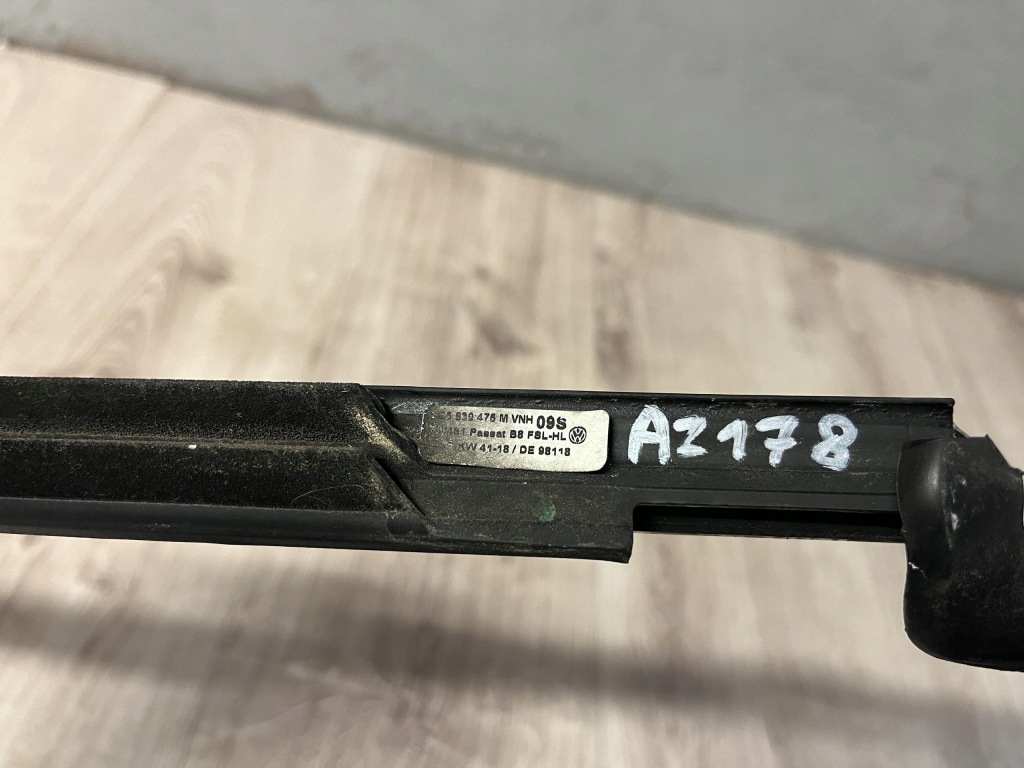 Vw passat b8 sedan молдинг уплотнитель левый задний с Разборки