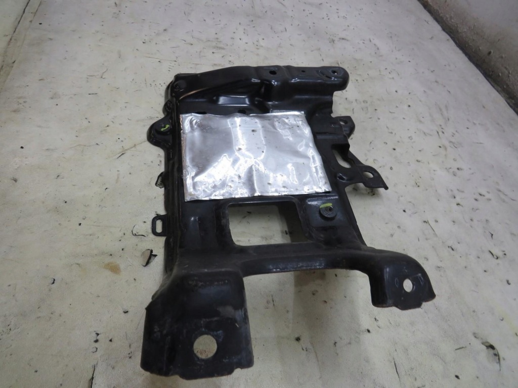 Кронштейн основание аккумулятор mondeo mk5 2.0 hybrid Недорого