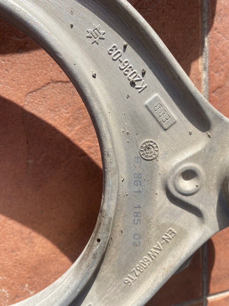 фото №14, Bmw g30 g31 важіль підвіска колеса праве перед важелі поворотний кулак комплект