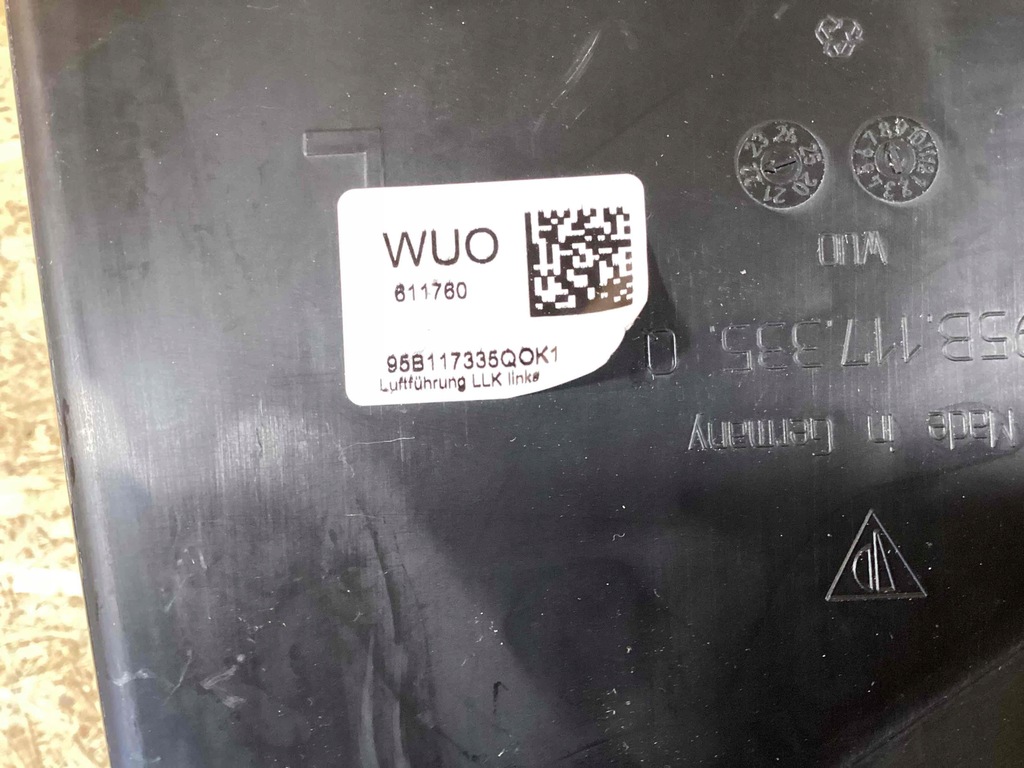 фото №7, Porsche macan воздуховод впуск воздуха интеркулер 95b117335q