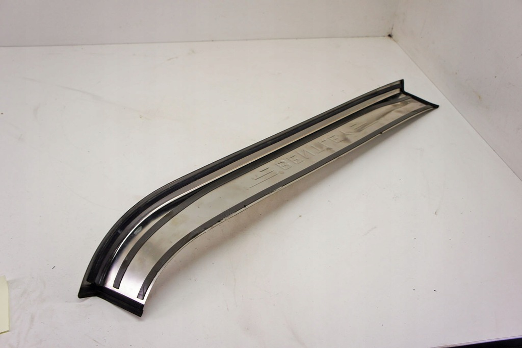 фото №5, Ir575 bentley flying spur i молдинг поріг перед