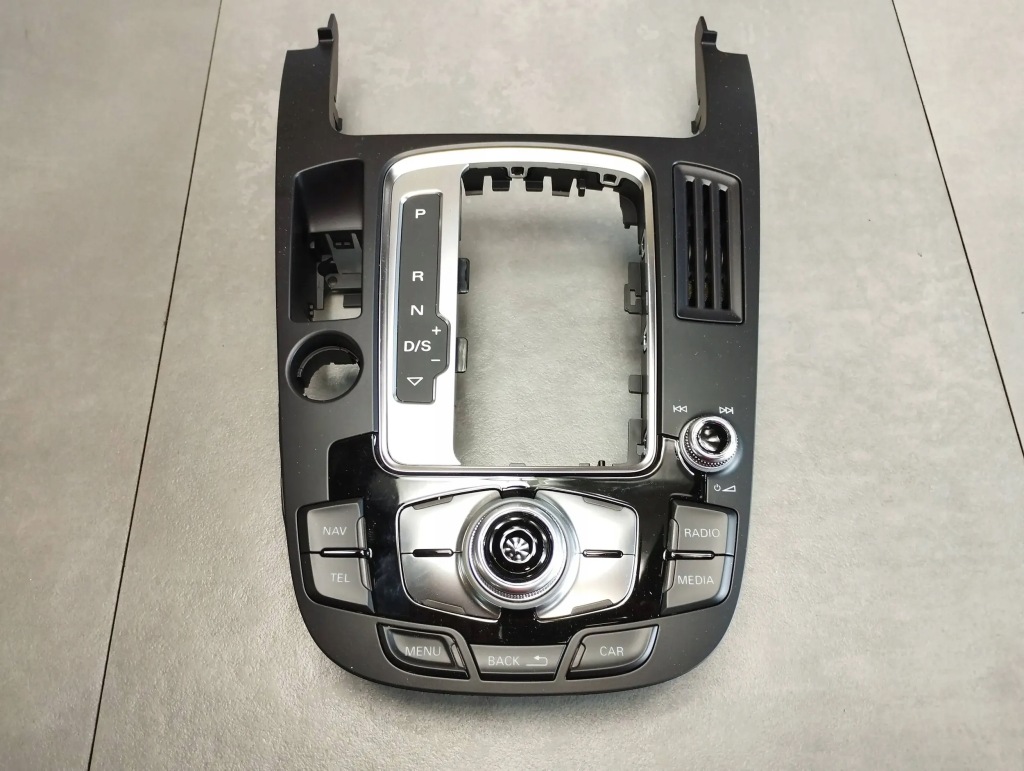 фото №1, Audi a5 sportback 8ta панель mmi 8t0919611l