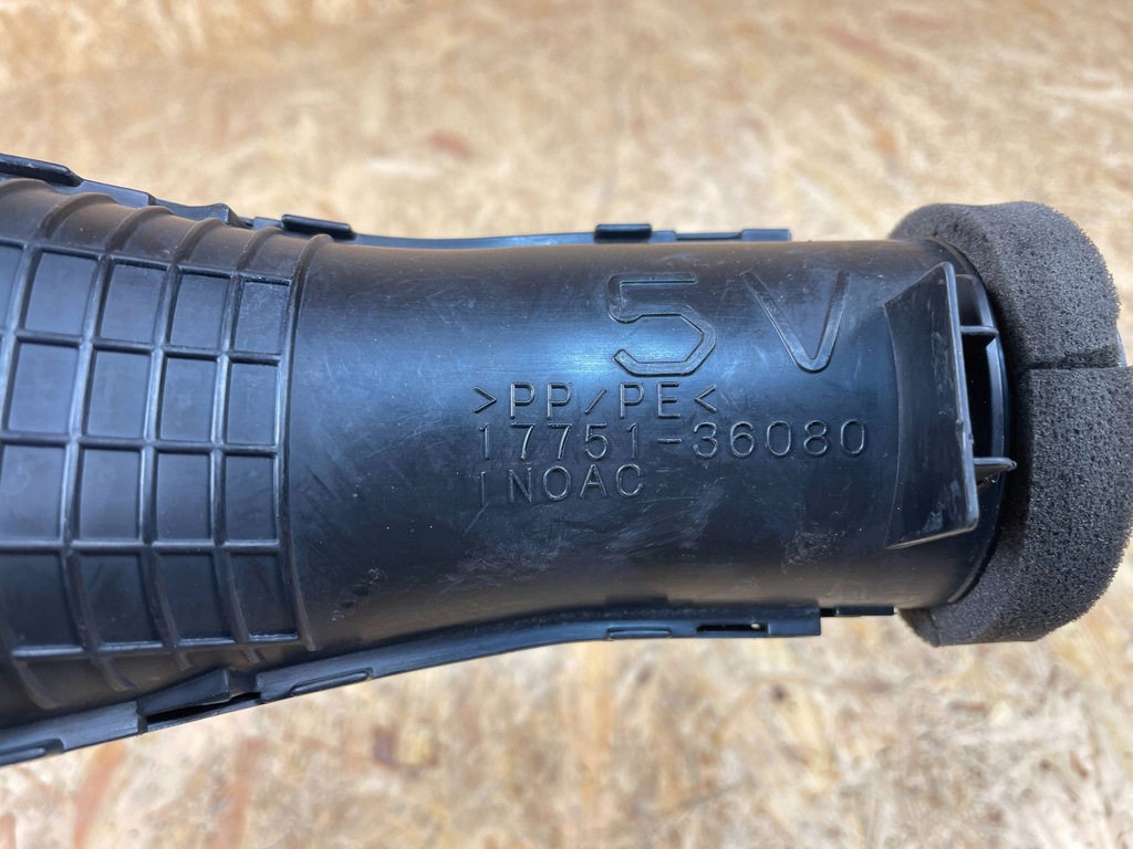 фото №12, Впуск воздухозаборник шланг канал воздуха lexus nx 300h 2.5h 17751-36080 2014-