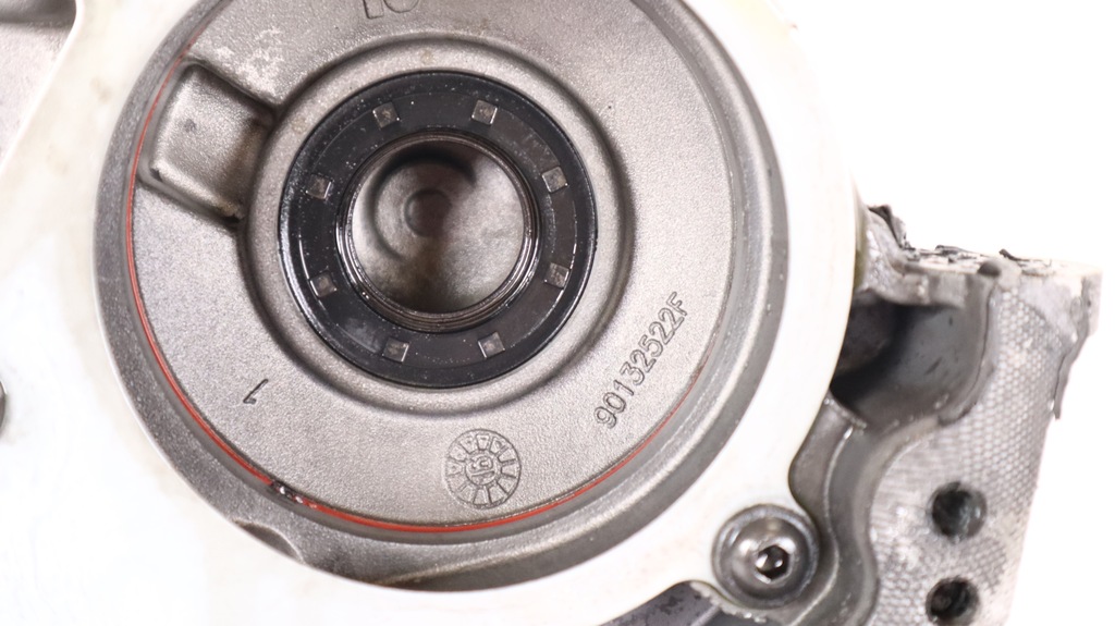 фото №8, Maserati ghibli 3.0 d 14- захист розподільного валу 90132522f