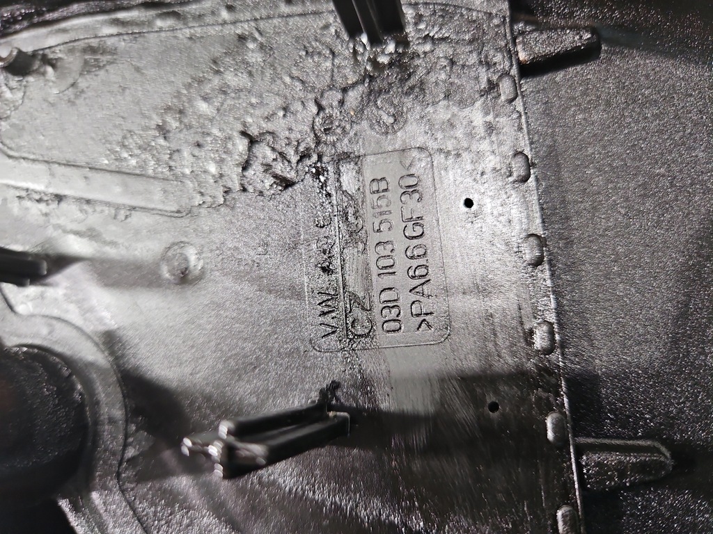 фото №10, Корпус распределительного вала vw fox 1.2 54km