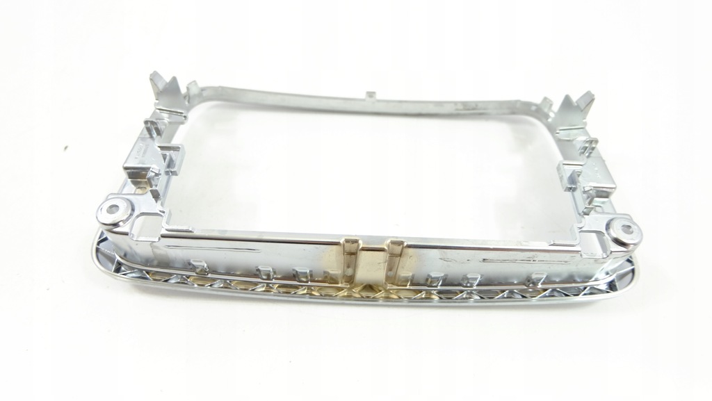 фото №4, Mercedes cla w117 рамка радіо a1766890018