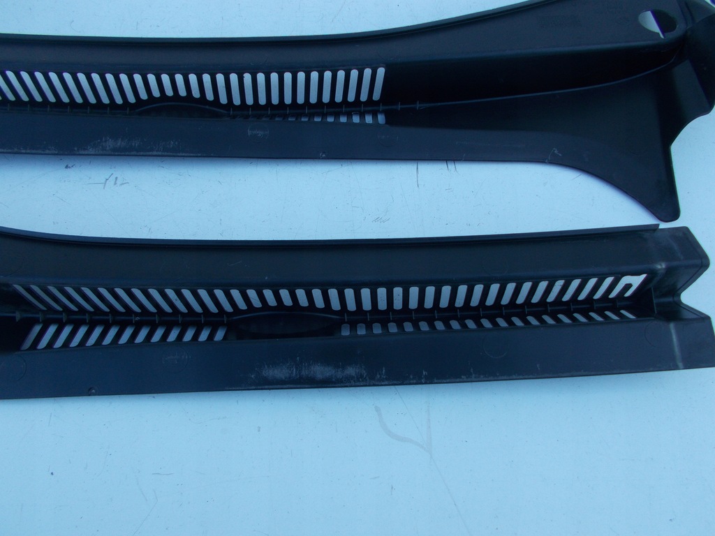 фото №10, Жабо пластиковий vw golf v + plus 5m0819403b 5m0819404b