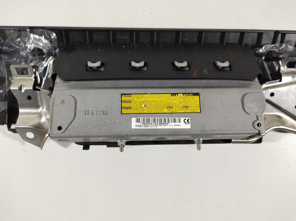 фото №12, Lexus is300h 13r подушка колінна пасажира uk