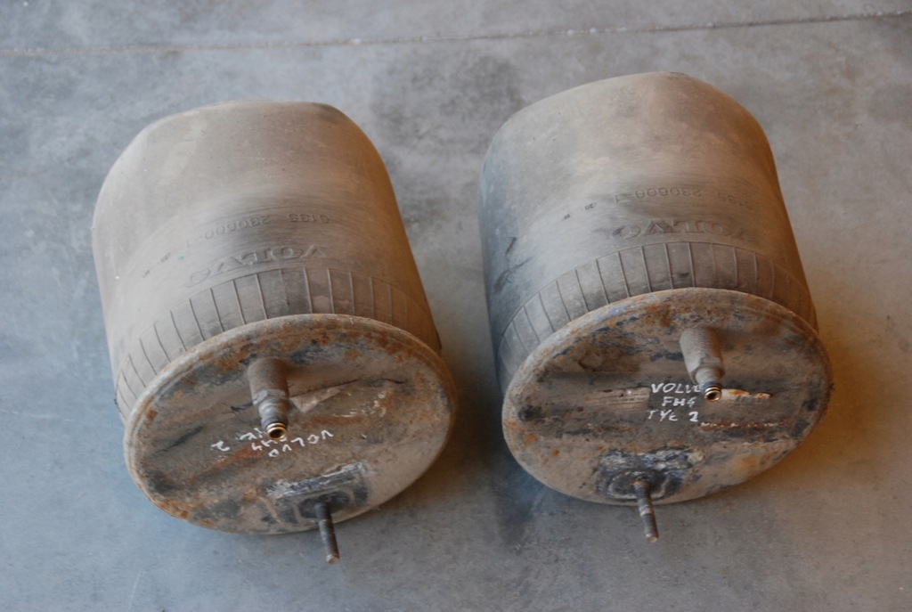 фото №4, Подушка подвеска задняя volvo fh4