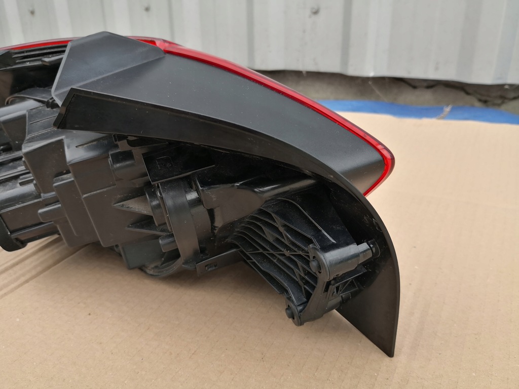 фото №7, Seat ibiza v 6f0 лампа задняя правая led