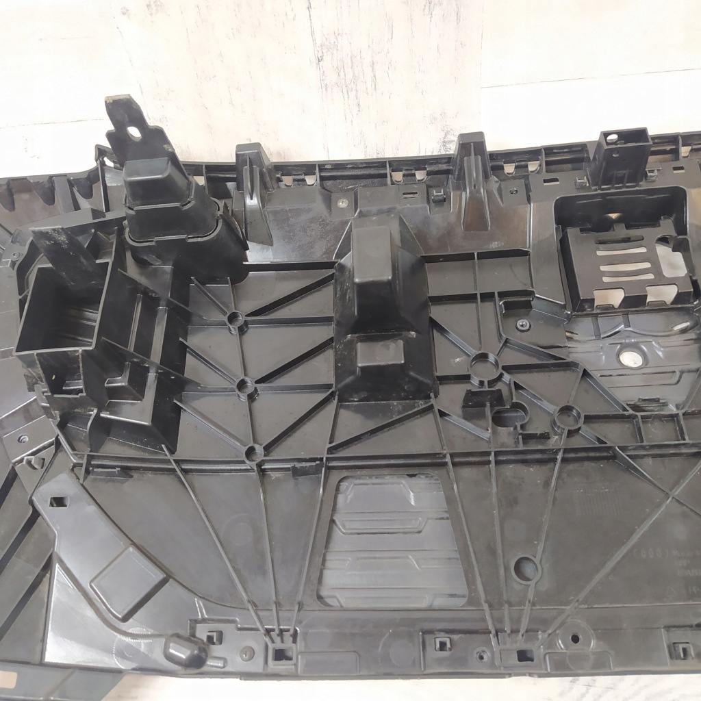 фото №11, Audi q4 89a e-tron решітка радіатора решітка радіатора решітка бампера перед 89a807233