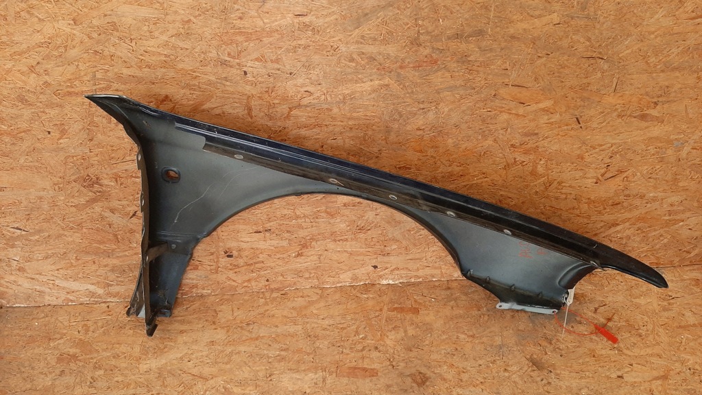 фото №9, Audi a8 d2 крыло левый перед zdrowy оригинальный