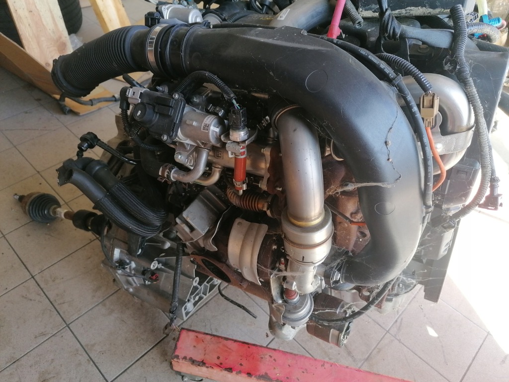 Renault 1.5dci двигун комплектний  з обладнання Зі Шроту