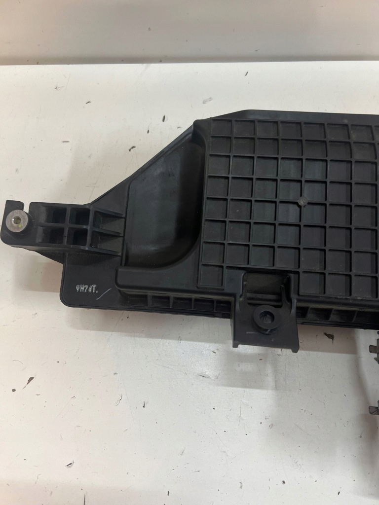 Купити Honda cr-v v 2019- 1.5 ivtec резонатор повітря корпус фільтра повітря