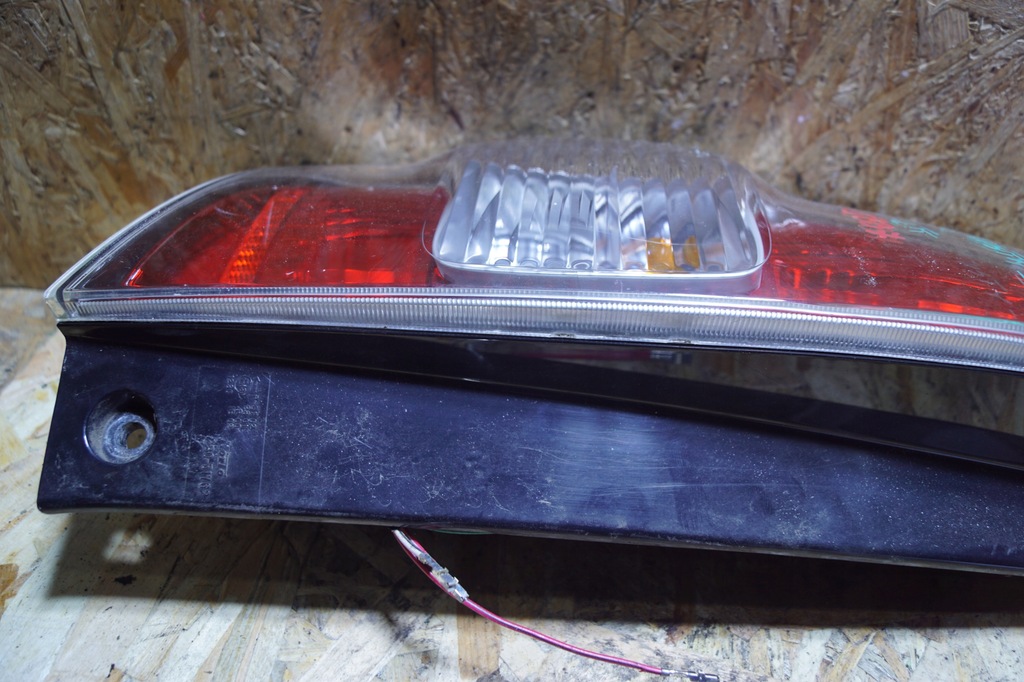 фото №7, Subaru justy 07- лампа ліва задня