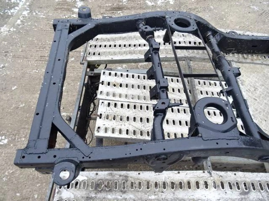 фото №12, Рама nissan patrol y60 long po реставрация