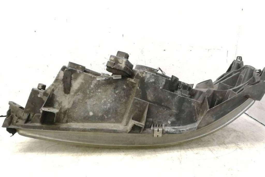 фото №11, Лампа права передня volvo v70 ii sw e29029 1.98l бензиновий 132kw 2001