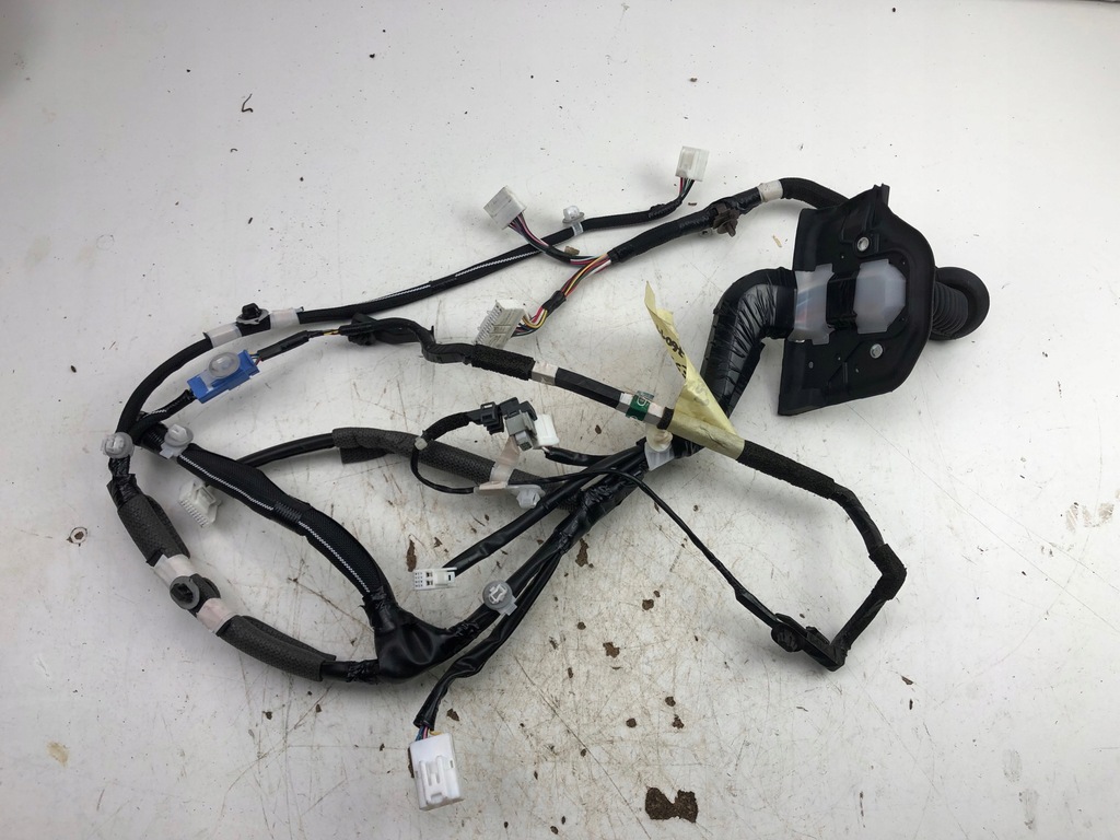 фото №14, Lexus ct 200 жгут дверь левый перед 82156-76011