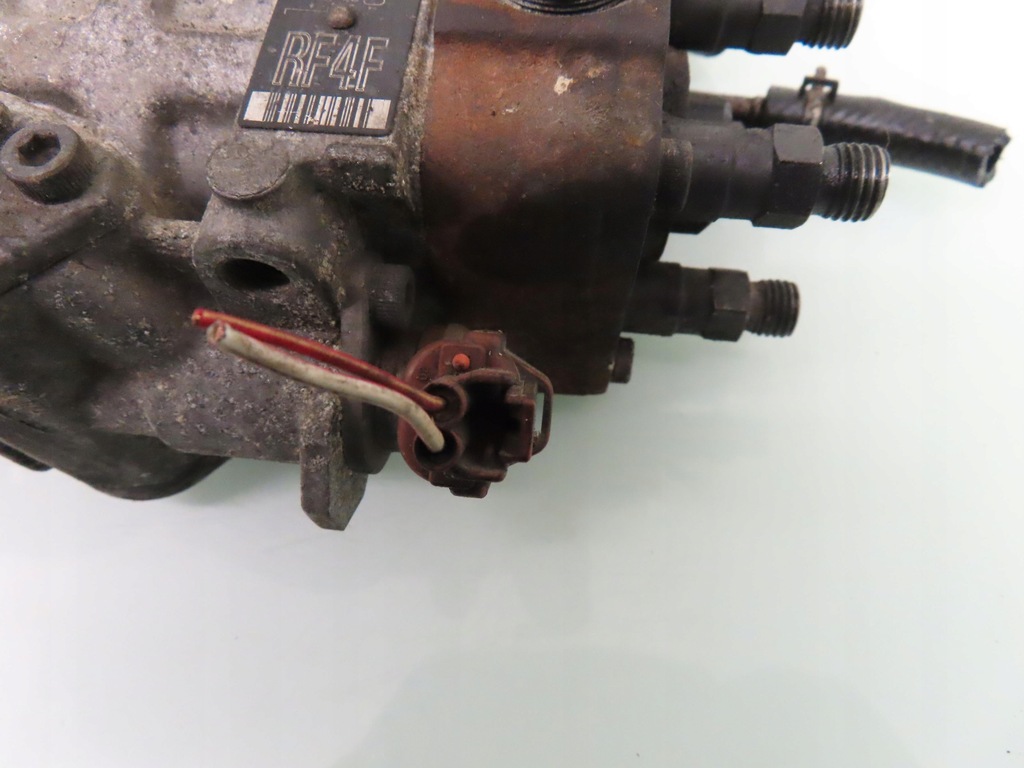 фото №7, Насос упорскування mazda premacy 2.0 ditd 09650050207 rf4f13800