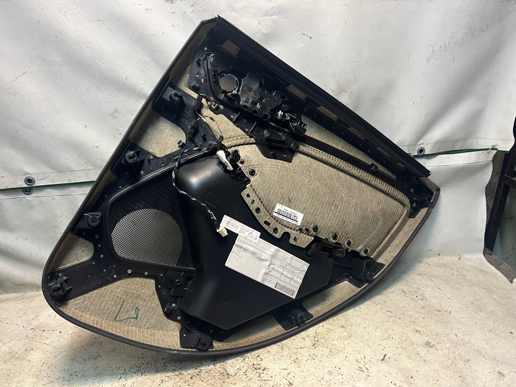 фото №5, Mercedes klasa b w246 обивка обшивка левый задняя