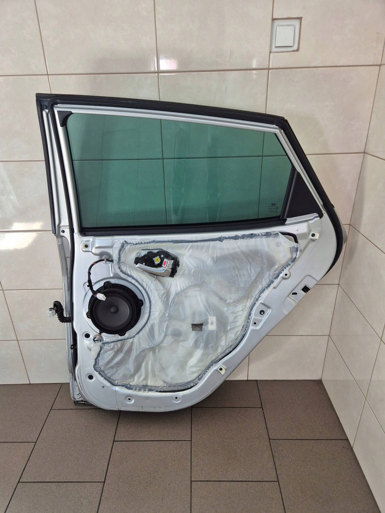 фото №5, Hyundai ix35 10-15 дверь правый задняя rah