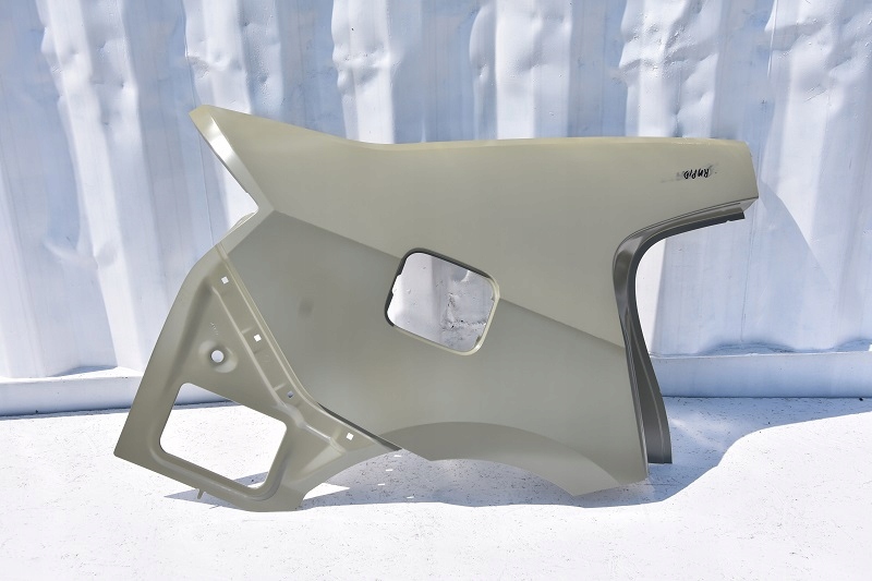 фото №1, Skoda rapid крила задня