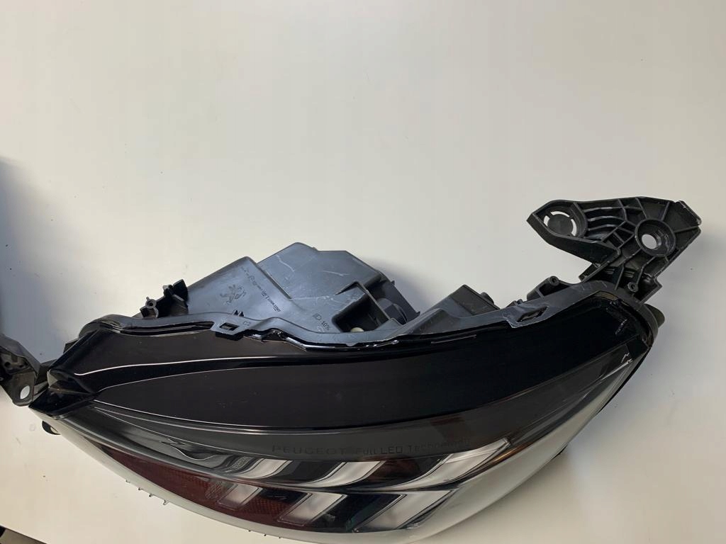 фото №4, Peugeot 208 ii 2008 ii full led лампа правий лівий перед