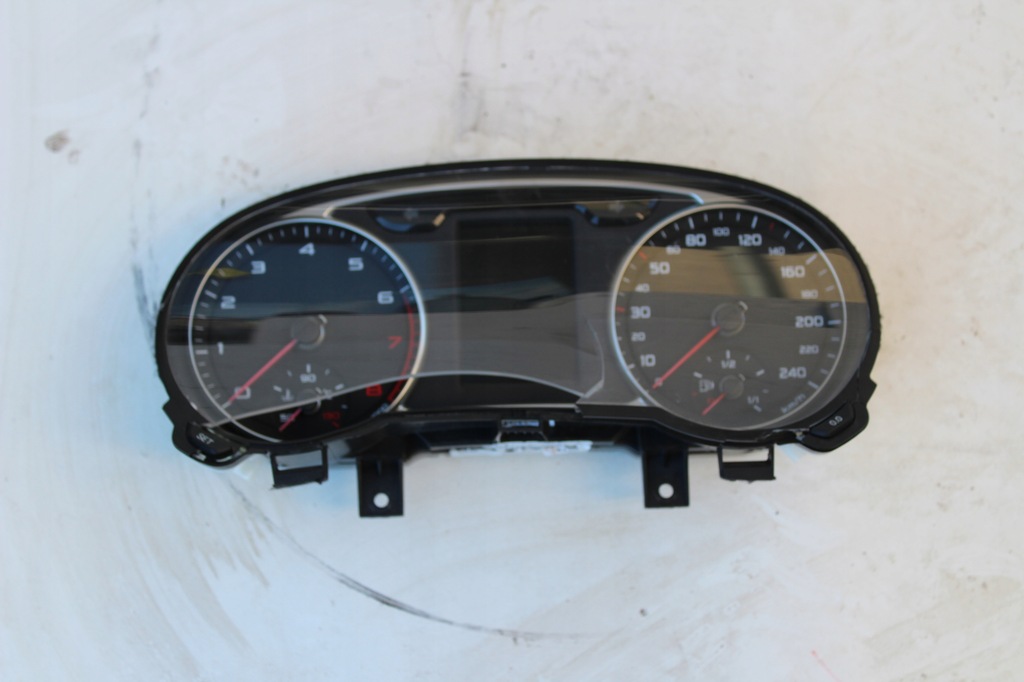 фото №1, Лічильник прилади audi a1 1,4tsi 8x0920930m