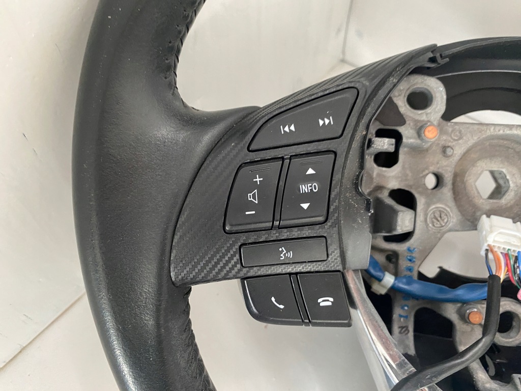 фото №6, Mazda 6 iii gj воздуховод кожа мультифункция карбон