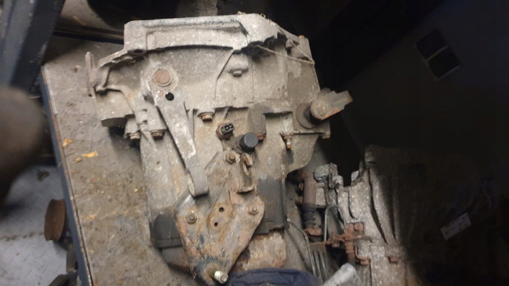 Коробка передач передач 1.0 peugeot 106 citroen ax 2cb32 Недорого