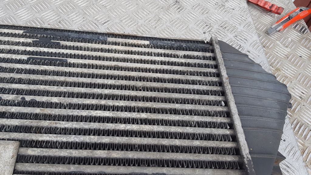 фото №16, Mercedes w163 ml радиатор интеркулер 2.7 cdi