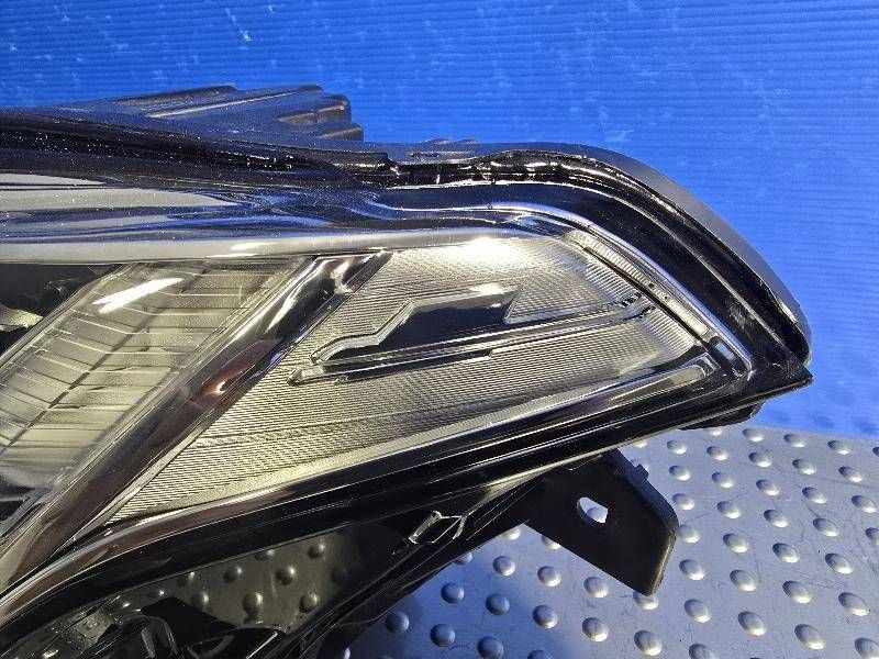 Volvo xc90 2 рестайлінг  19- full led 31420261 фара передня перед ліва Недорого