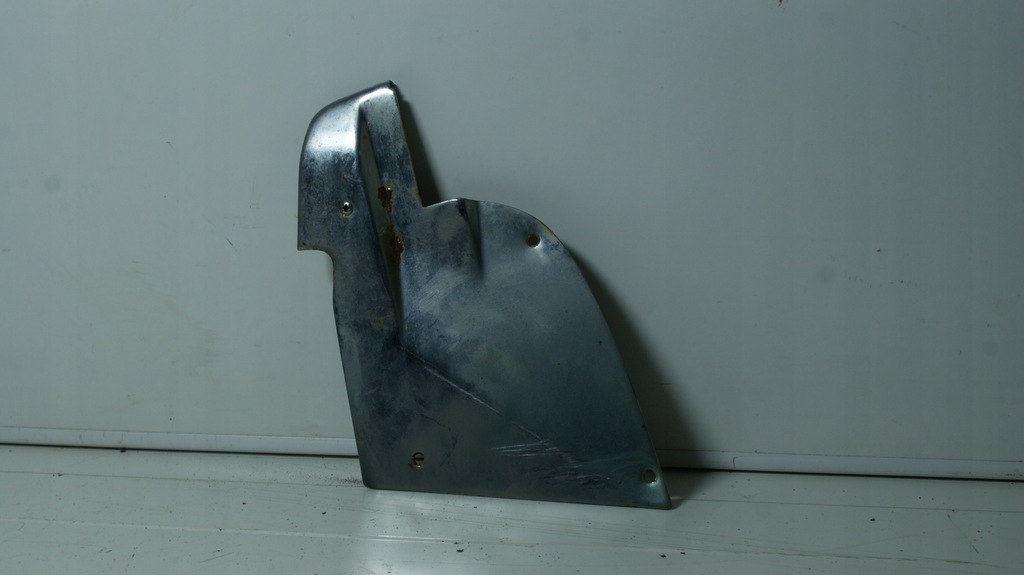 фото №1, Mercedes r107 sl slc защита хром крыла крыло левый 1076700108