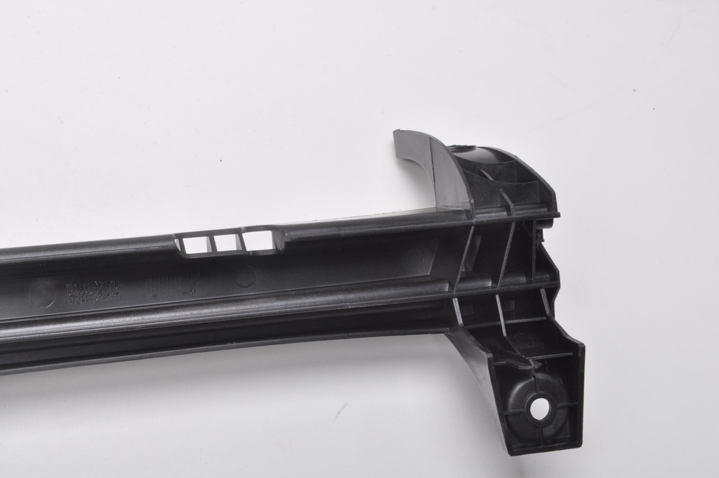 фото №10, Volvo xc60 i lift напрямна напрямна багажника 31271584 права