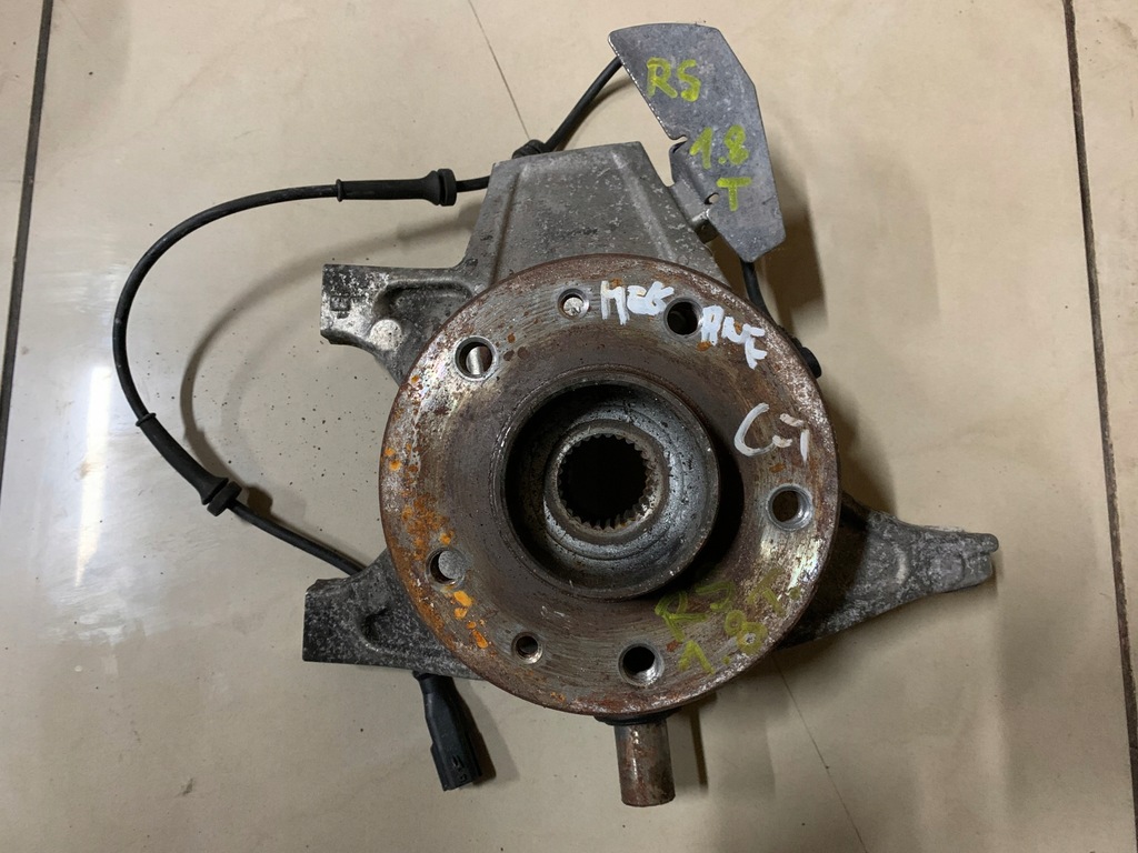 фото №1, Renault megane iv 1.8 rs поворотний кулак ліва ступиця