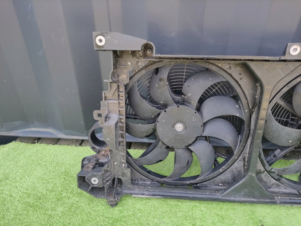 фото №8, Nissan leaf i 10-17 вентилятор радиатора перед