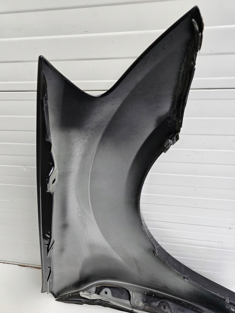 Крыло левый передний перед mercedes ml w164 amg Киев