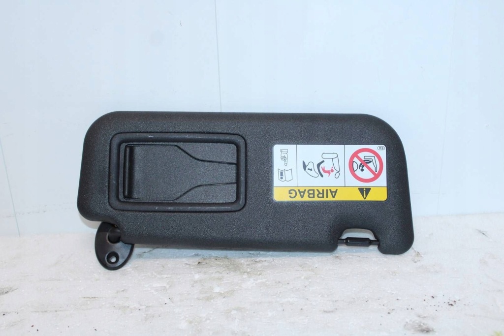 фото №1, Козырёк защита солнцезащитная правая пассажира toyota corolla cross