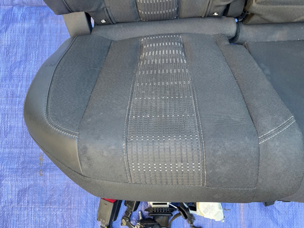 фото №12, Peugeot 308 t9 lift sw kombi сидіння задня заднє сидіння ремені заскочки