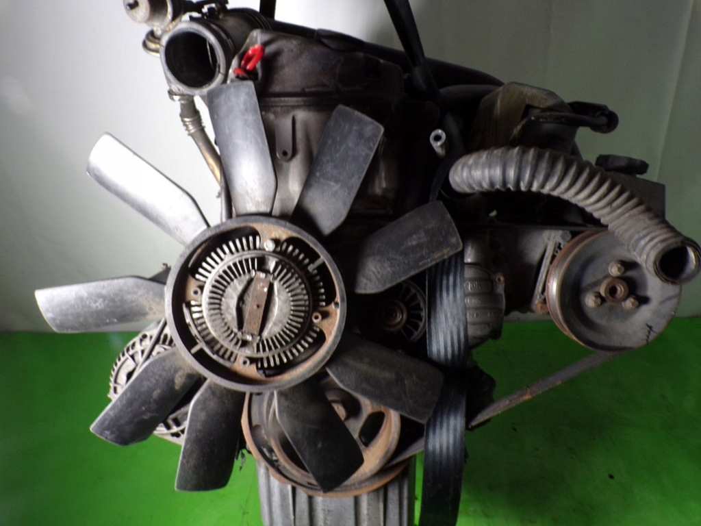 фото №1, Mercedes e klasa w210 2.2 дизель двигатель r6040110601 film