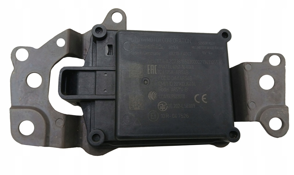 фото №1, Радар датчик distronic toyota chr c-hr 88210-f4040