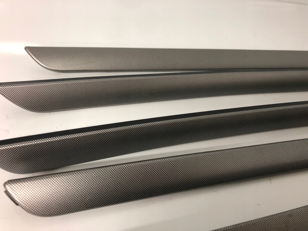 фото №5, Декоры дверь консоли обшивка дверей vw jetta v europa