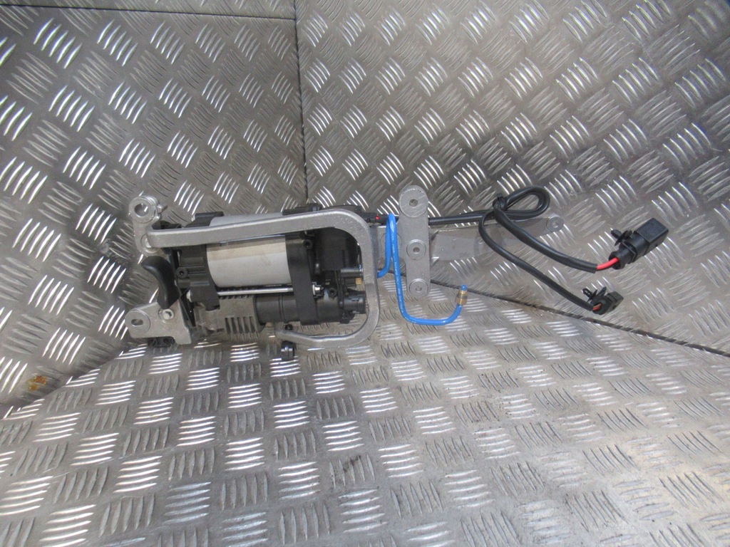 фото №9, Компрессор подвеска porsche macan lift 95b616006g