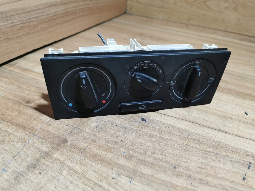 фото №1, Панель обдув lupo 1j0819045f